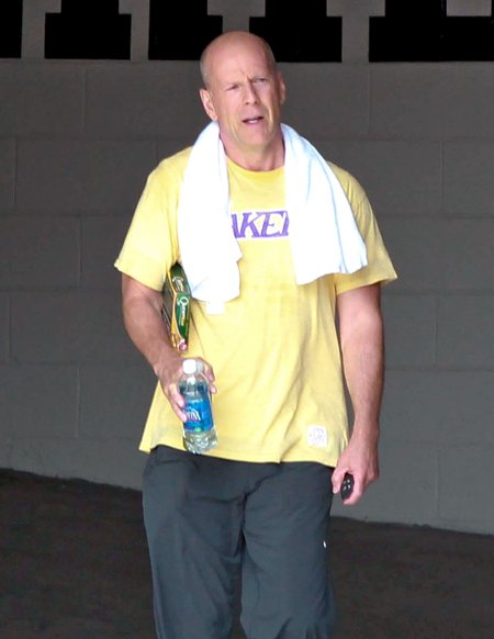 Czy Bruce Willis przestanie sponsorować córki?