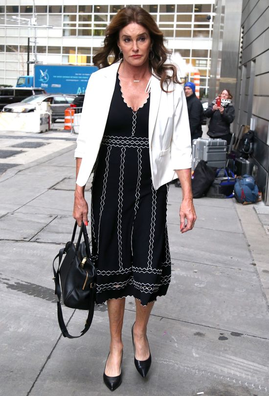 Caitlyn Jenner w reklamach MACa