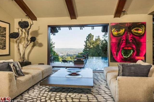 To ogłoszenie Calina Harrisa rzuca nowy cień na jego związek