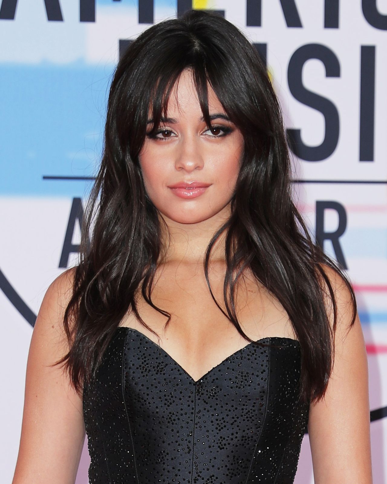 Camila Cabello ma ten sam problem z włosami, co Ariana Grande