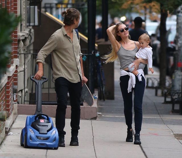 Teraz mama, a za miesiąc będzie powalać pięknym ciałem na pokazie VS