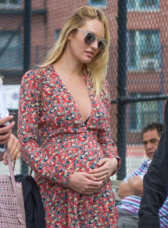 Candice Swanepoel wygląda pięknie z ciążowym brzuchem (FOTO)