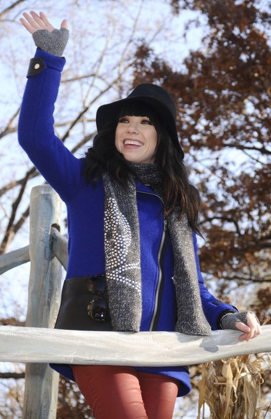 Za stara na błyskotliwy sukes? (FOTO) Za stara na błyskotliwy sukes? (FOTO)