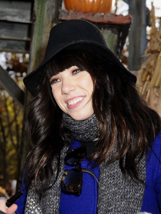 Za stara na błyskotliwy sukes? (FOTO) Za stara na błyskotliwy sukes? (FOTO)