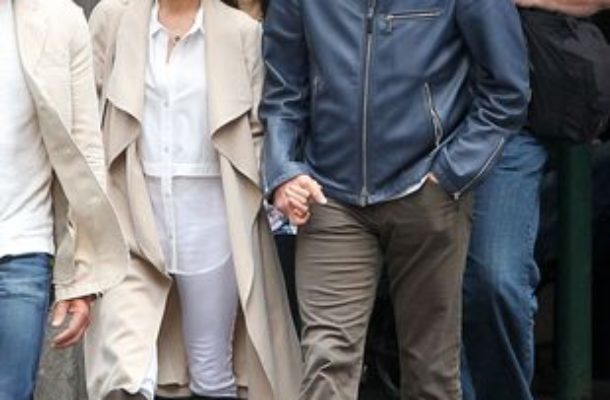 Obok łóżka Cathriony White ZNALEZIONO coś…