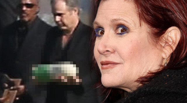 Nie uwierzysz, jaki kształt miała URNA z prochami Carrie Fisher