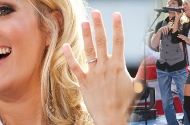 Carrie Underwood chwali się ślubną obrączką (FOTO)