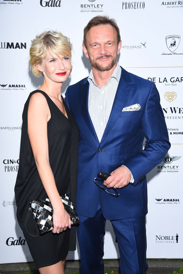 CO?! Cezary Pazura NIE CHCIAŁ się całować z Anną Przybylską (VIDEO)