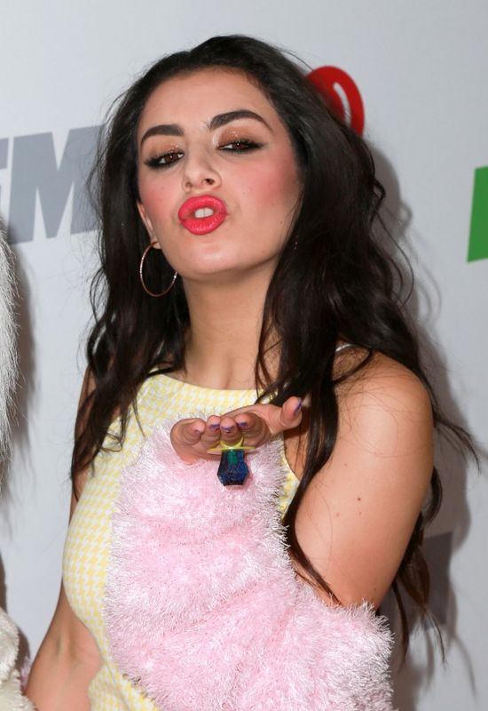 Charli XCX - chce być drugą Madonną? FOTO+VIDEO