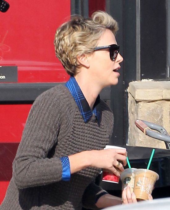 Charlize Theron i Sean Penn nie ukrywają się przed paparazzi