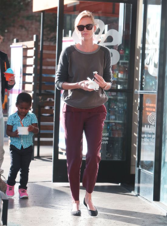 Charlize Theron i Sean Penn jako przykładni rodzice (FOTO)