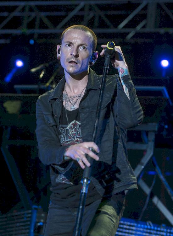 Wzruszające pożegnanie Chestera Beninngtona przez Linkin Park