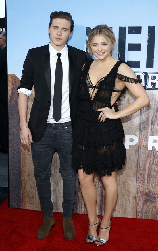 Brooklyn Beckham i Chloe Moretz zadebiutowali na czerwonym dywanie