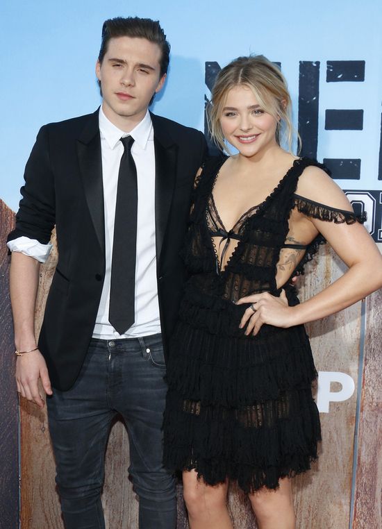Brooklyn Beckham i Chloe Moretz zadebiutowali na czerwonym dywanie
