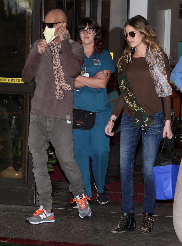 Christian Audigier wraca do domu po kuracji antyrakowej FOTO Christian Audigier wraca do domu po kuracji antyrakowej FOTO