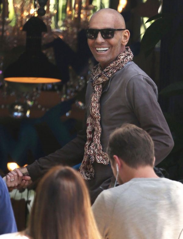 Christian Audigier wraca do domu po kuracji antyrakowej FOTO