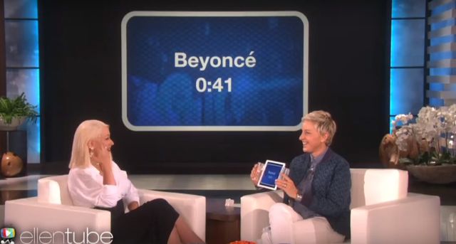 Christina Aguilera bije Arianę Grande na łeb, na szyję?