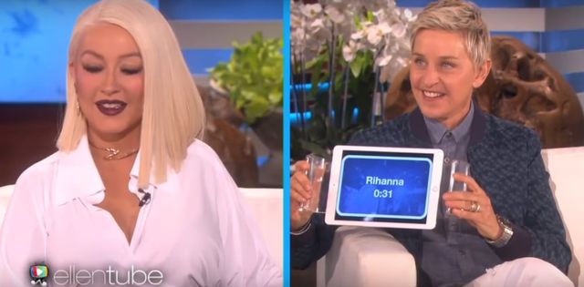 Christina Aguilera bije Arianę Grande na łeb, na szyję?