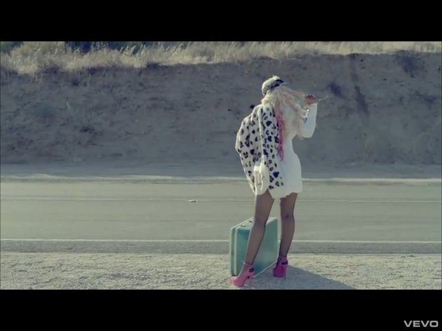 Wraca dawna Christina Aguilera [VIDEO]