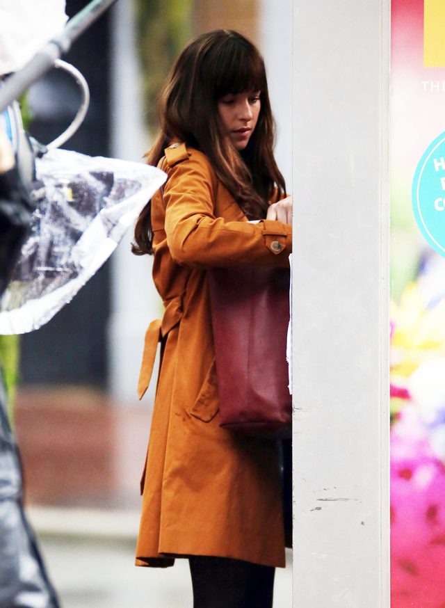 Ciemniejsza strona Greya - mamy zdjęcie POCAŁUNKU (FOTO)