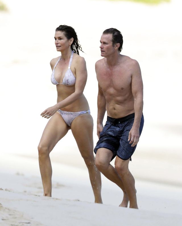 Jak się starzeją supermodelki? Cindy Crawford była na szczycie 20 lat temu