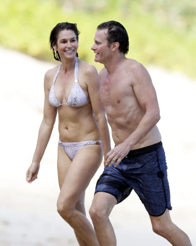 Jak się starzeją supermodelki? Cindy Crawford była na szczycie 20 lat temu