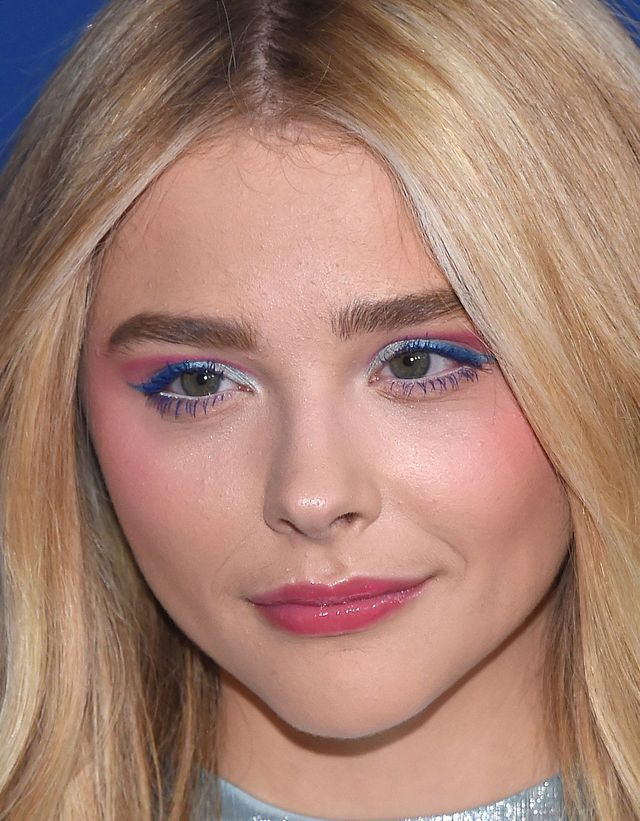 Chloe Moretz na ściance jak PISANKA (ZDJĘCIA)