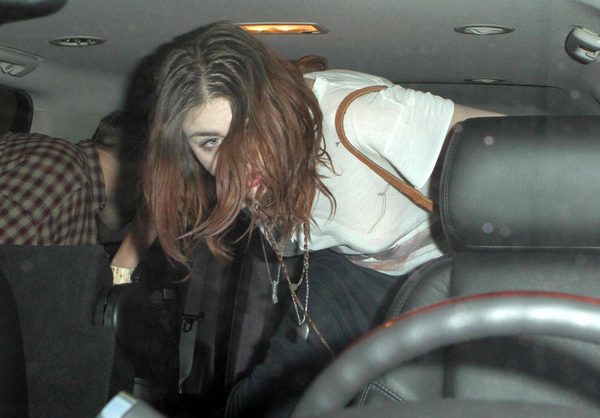 Córka Kurta Cobaina PO RAZ PIERWSZY mówi o swoim ojcu Córka Kurta Cobaina PO RAZ PIERWSZY mówi o swoim ojcu