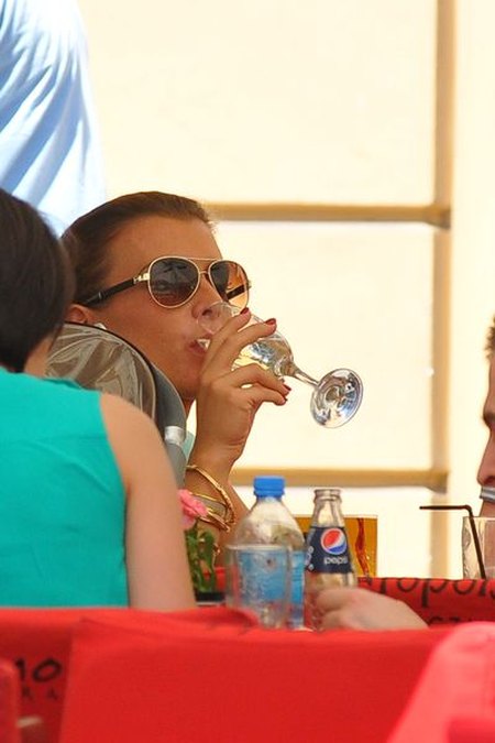 Coleen Rooney z dzieckiem w Krakowie (FOTO) Coleen Rooney z dzieckiem w Krakowie (FOTO)