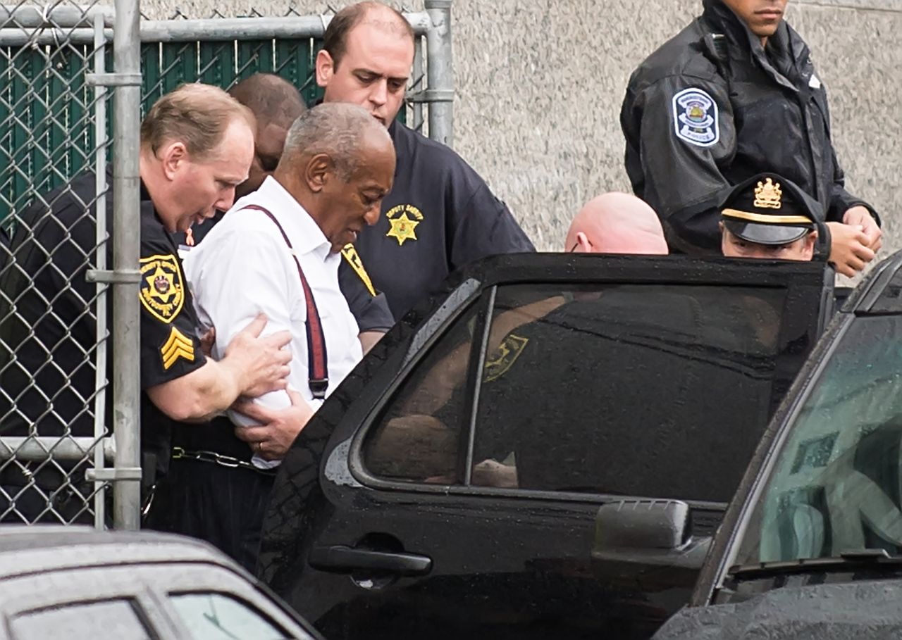 Bill Cosby idzie do WIĘZIENIA (ZDJĘCIA)