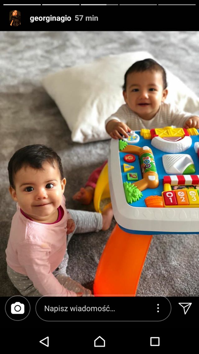 Georgina pokazała zdjęcie UŚMIECHNIĘTEJ córeczki i dzieci Cristiano (Instagram)