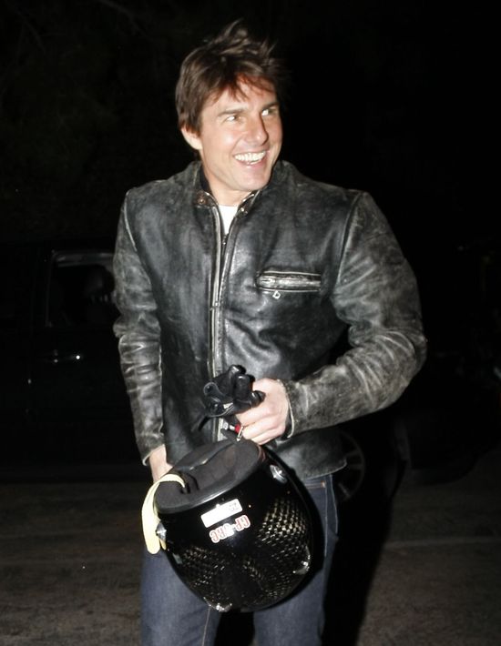 Tom Cruise lansuje się na vyrusie (FOTO)