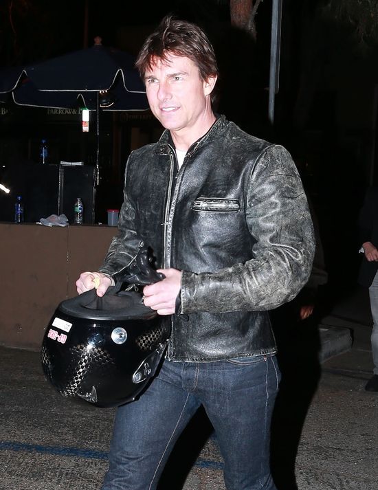 Tom Cruise lansuje się na vyrusie (FOTO)