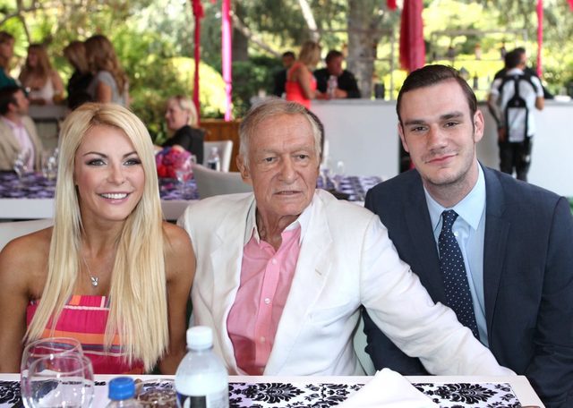 Crystal Hefner usunęła implanty z piersi (Instagram)