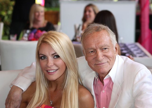 Crystal Hefner usunęła implanty z piersi (Instagram)