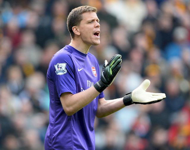 Grzegorz Krychowiak tańczy i ŚPIEWA dla Wojtka Szczęsnego! Grzegorz Krychowiak tańczy i ŚPIEWA dla Wojtka Szczęsnego!