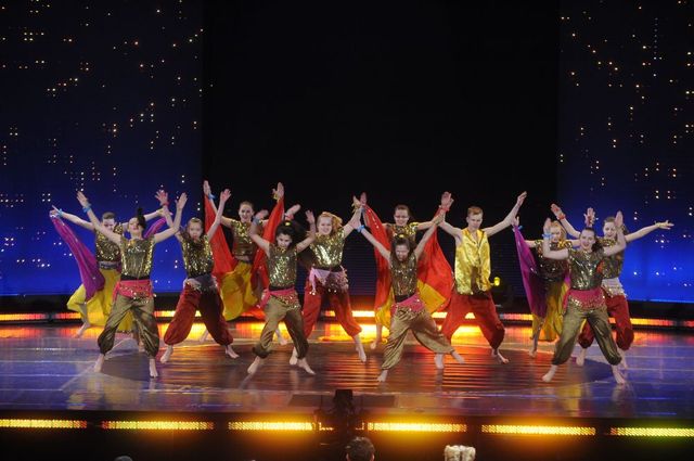 Liszowska płacze na bollywoodzkim występie [VIDEO]