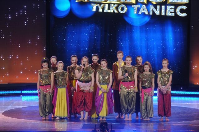 Liszowska płacze na bollywoodzkim występie [VIDEO]