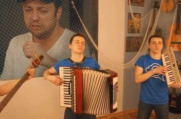 CeZik i Czesław Mozil nagrali piosenkę [VIDEO]