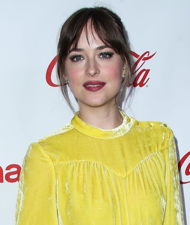 Co się dzieje z Dakotą Johnson? Jak ona SCHUDŁA! (ZDJĘCIA)