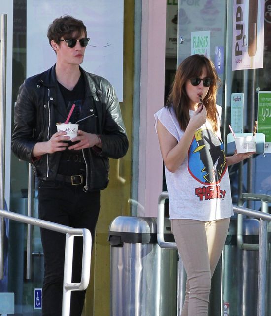 Dakota Johnson wróciła do byłego chłopaka!
