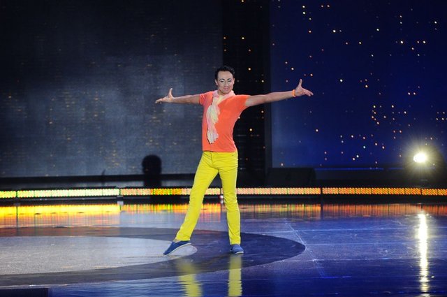 W pełnym makijażu robi szpagaty w Tylko taniec (FOTO)