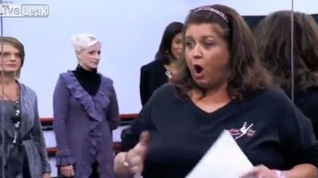 Skandal! W amerykańskim show promują pedofilię [VIDEO]