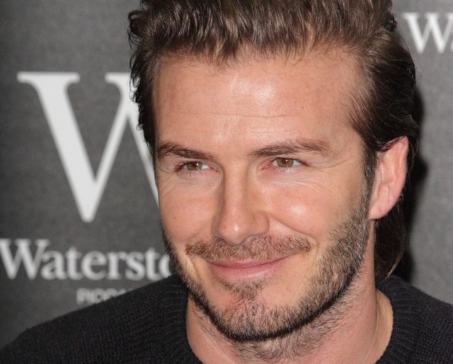 David Beckham robi słodkie minki i rozdaje autografy(FOTO) David Beckham robi słodkie minki i rozdaje autografy(FOTO)