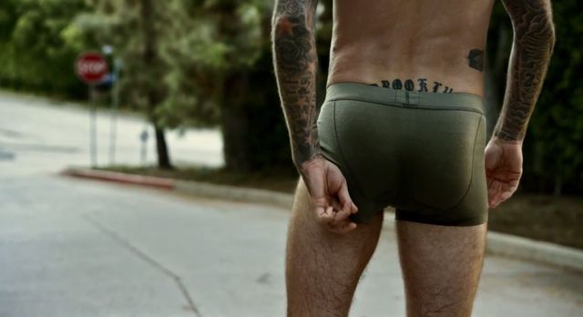David Beckham znowu reklamuje H&M (FOTO) David Beckham znowu reklamuje H&M (FOTO)