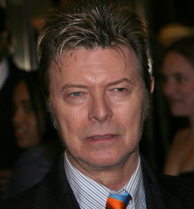 Przyjaciel Davida Bowie'go, który zranił go w oko, załamany Przyjaciel Davida Bowie'go, który zranił go w oko, załamany