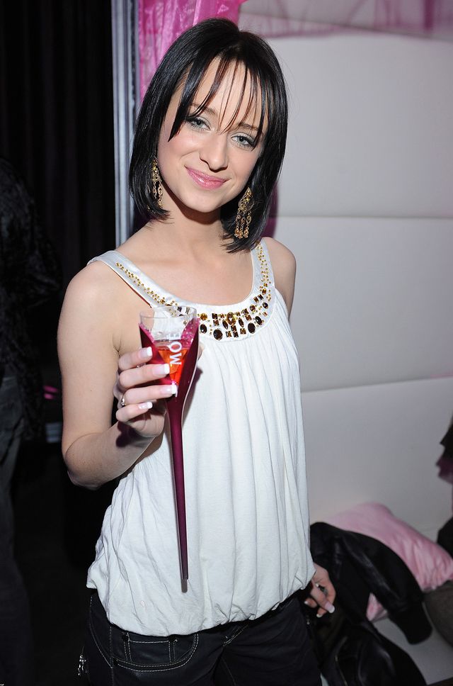 Przez te lata bardzo się WYROBIŁA (FOTO) Przez te lata bardzo się WYROBIŁA (FOTO)