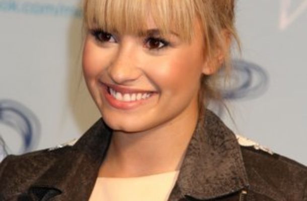 Nowa fryzura Demi Lovato (FOTO)