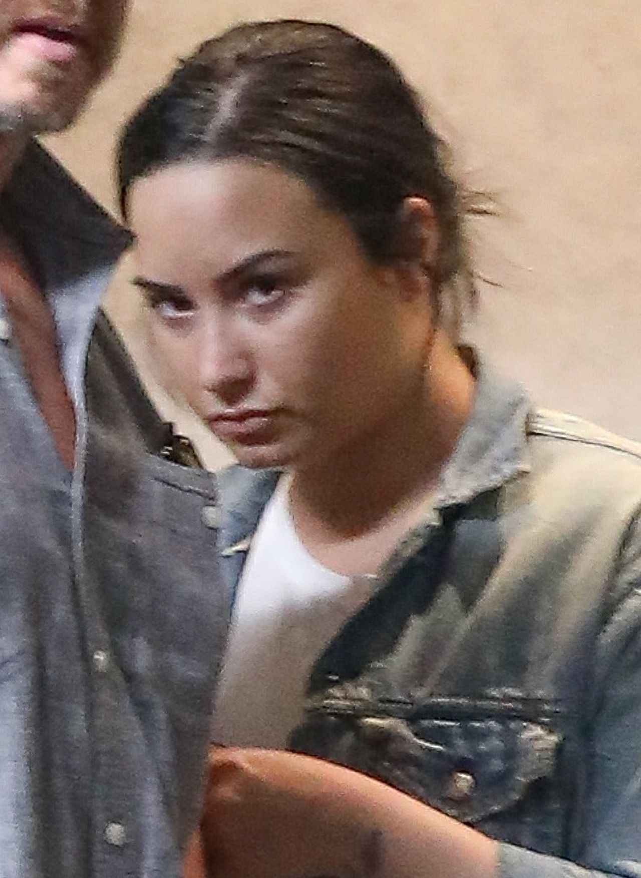 WŚCIEKŁA Demi Lovato wychodzi z siłowni (ZDJĘCIA)