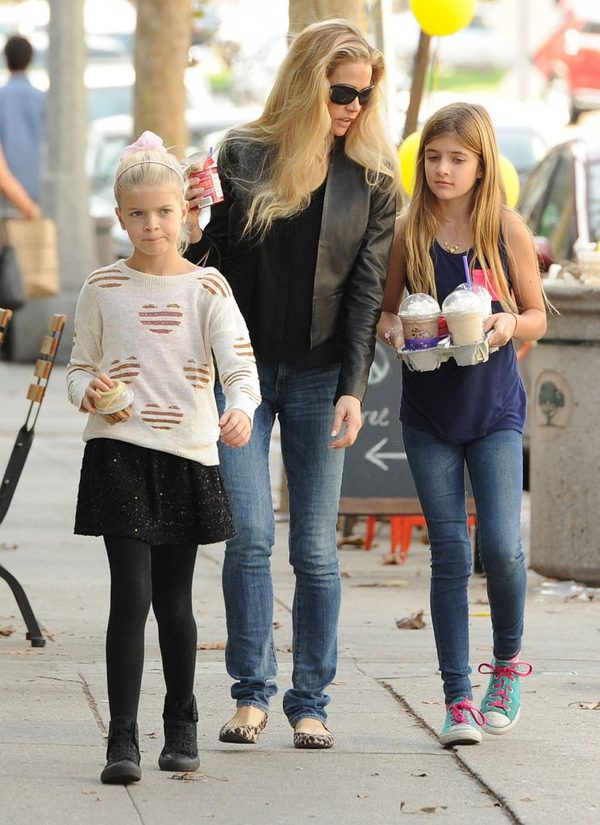 Córki Denise Richards są urocze jak ich mama (FOTO)